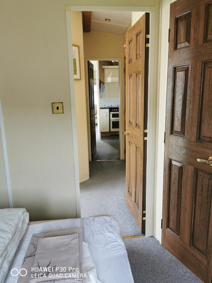 Oor Wee Hoose Hotell Leswalt Exteriör bild