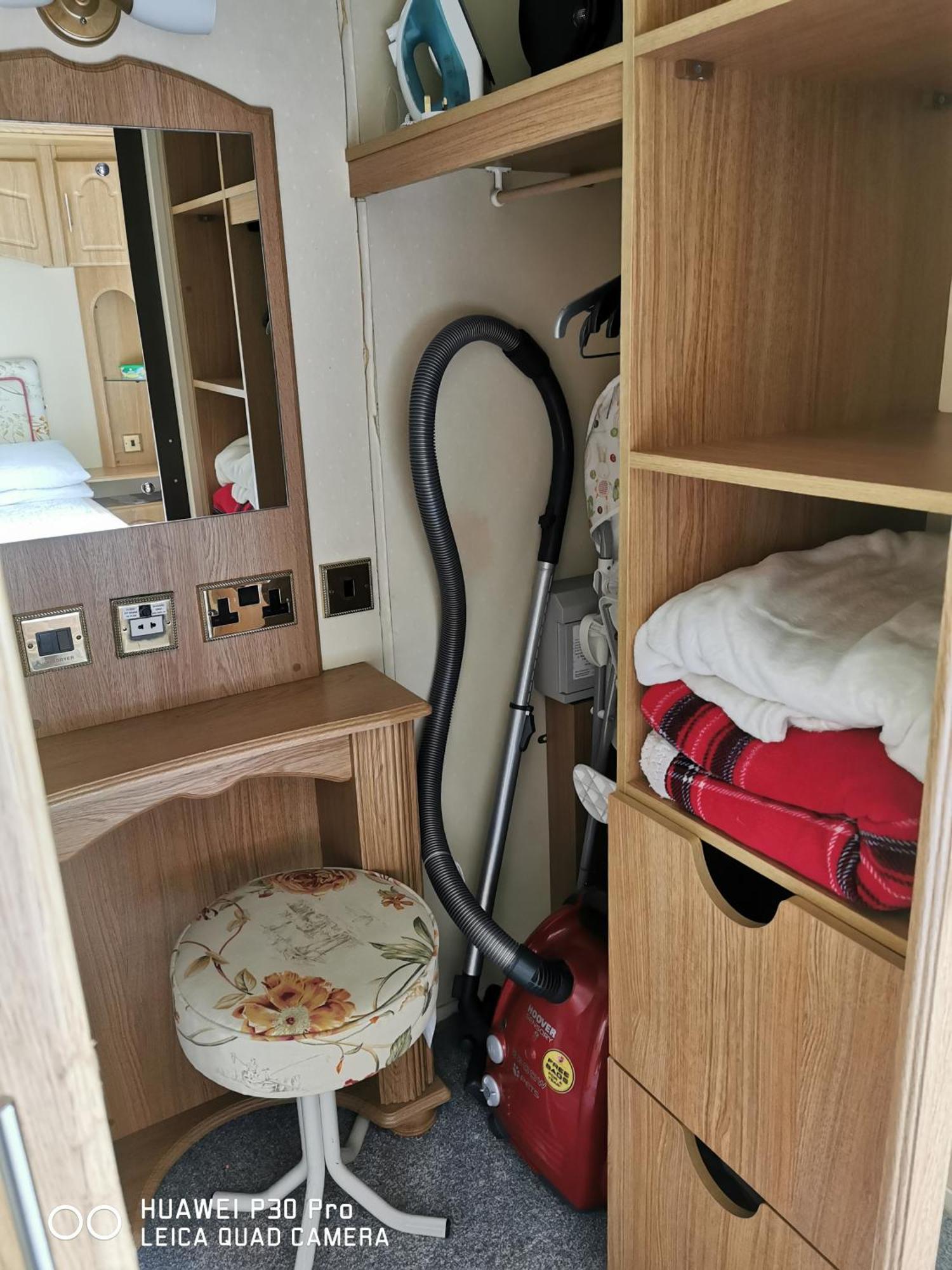 Oor Wee Hoose Hotell Leswalt Rum bild